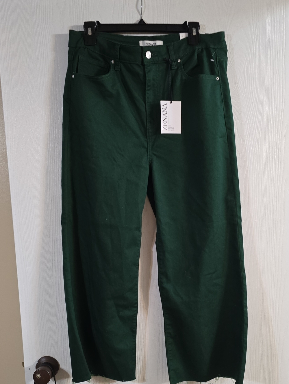 Zenana Outfitters Forest Green Relaxed Men’s Jeans